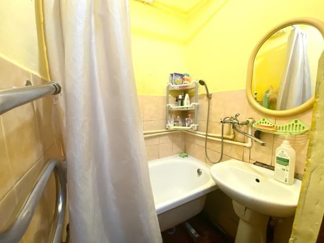 2 комн., 35 м², Блочный, Крытый рынок 11