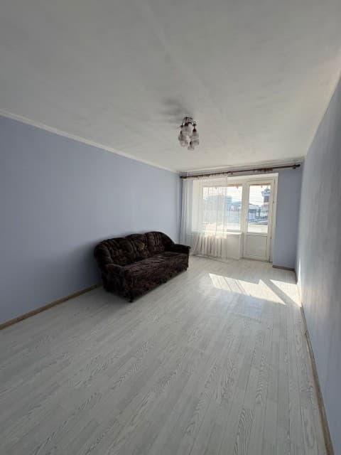 2 комн., Блочный, 31 школа 3