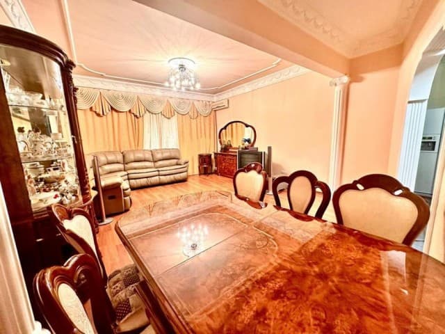 4 комн., 142 м², Монолитно-каркасный, Центр - район пл. Ленина 6