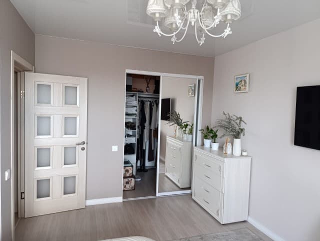 2 комн., Монолитно-каркасный, Крестьянский рынок, стадион "Туймаада"