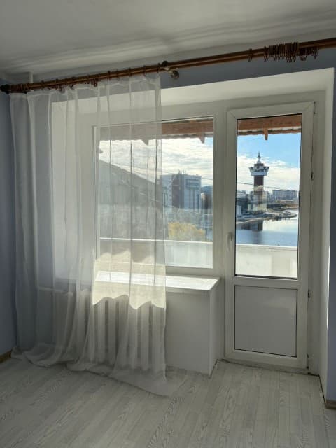 2 комн., Блочный, 31 школа 4