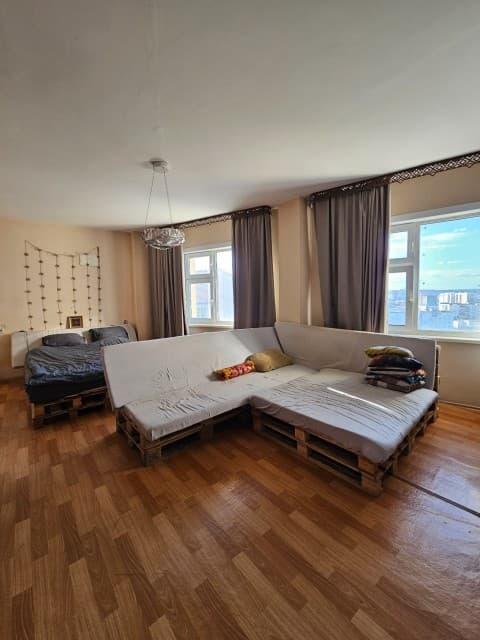 3 комн., 97 м², Блочный, Сайсары 3