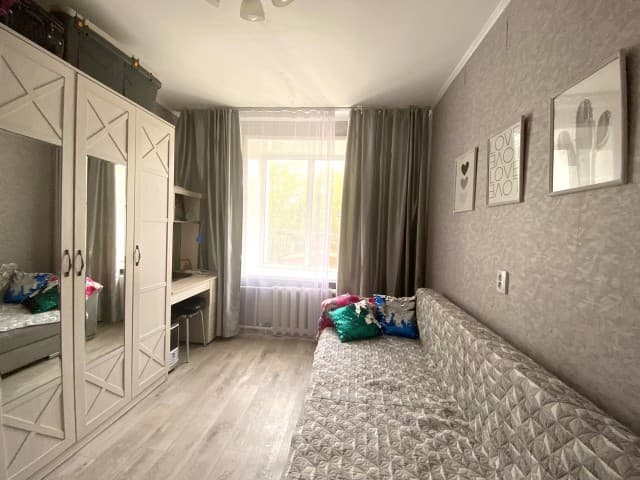 2 комн., 35 м², Блочный, Крытый рынок