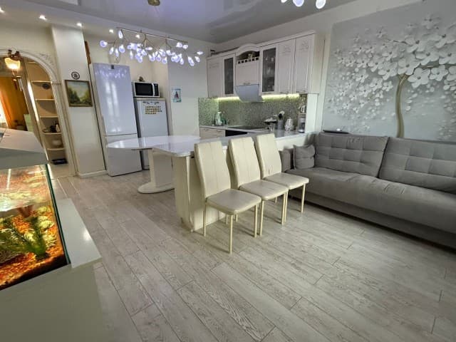 2 комн., 60 м², Монолитно-каркасный, Гимеин