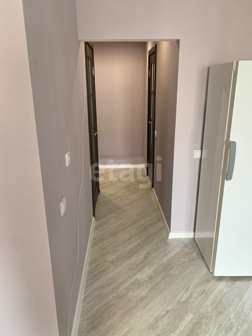 1 комн., 42 м², Монолитно-каркасный 4