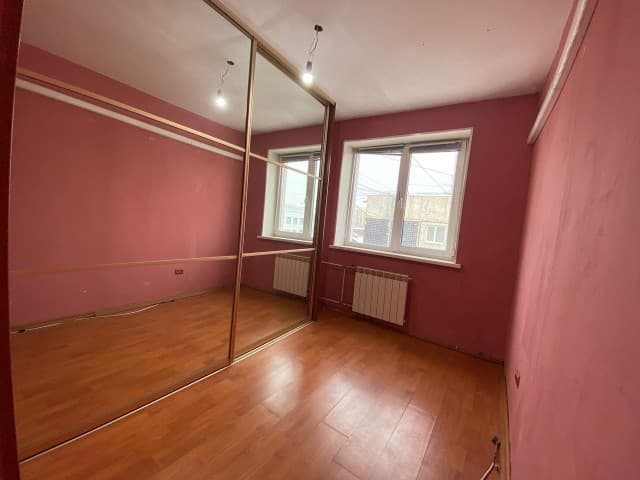 4 комн., 70 м², КПД, Апельсин 16