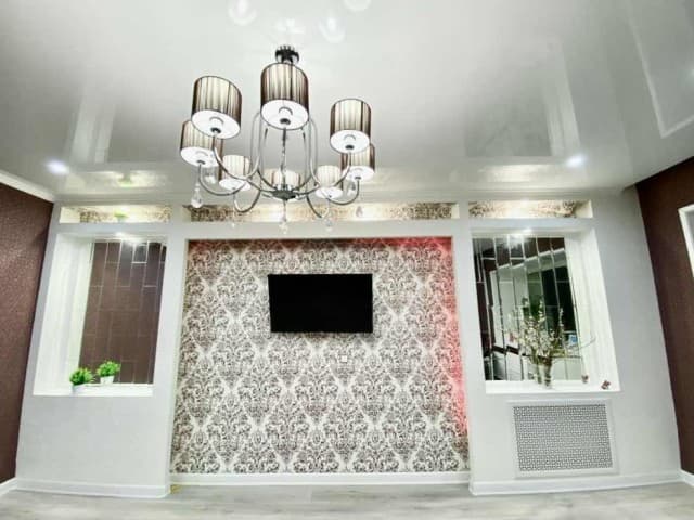 3 комн., 71 м², Блочный, Глазная больница 10