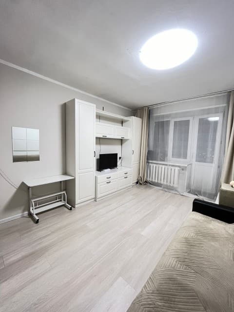 1 комн., 30 м², Малосемейка, Автовокзал