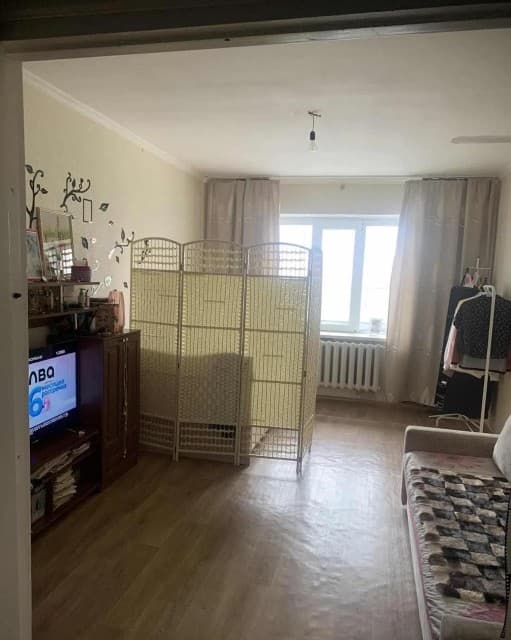 1 комн., Блочный, Областная больница, рынок "Манньыаттаах" 3