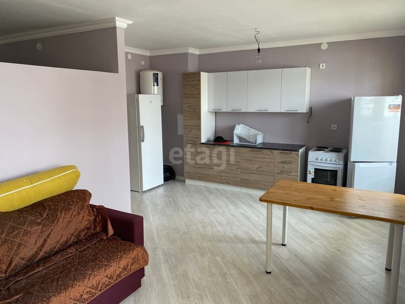 1 комн., 42 м², Монолитно-каркасный