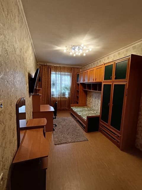 3 комн., 77 м², 112 серия, Крестьянский рынок, стадион "Туймаада" 6