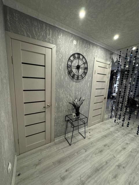 3 комн., 75 м², Дерев. б/у, Рабочий городок, Водоканал 8