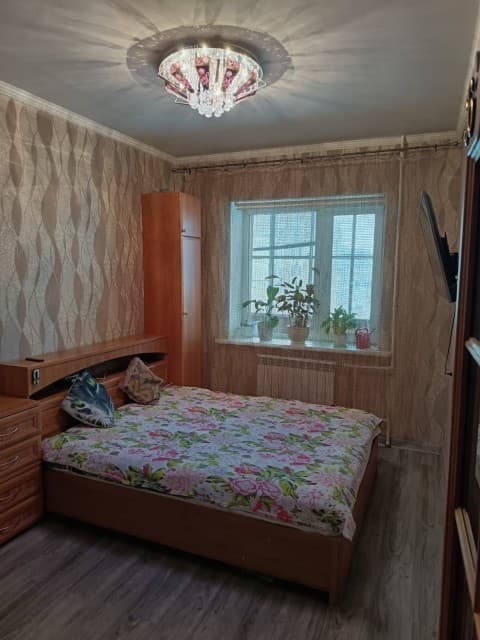 3 комн., 77 м², 112 серия, Крестьянский рынок, стадион "Туймаада" 10