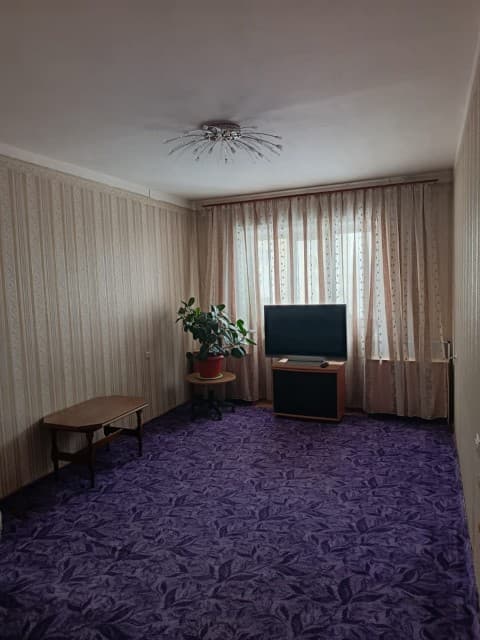 3 комн., 77 м², 112 серия, Крестьянский рынок, стадион "Туймаада" 8