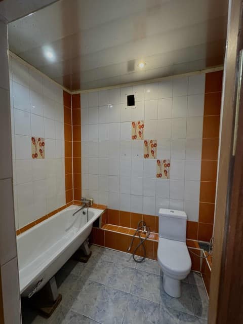 1 комн., 43 м², Блочный, 16 квартал 2