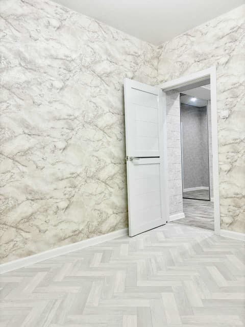 3 комн., 71 м², Блочный, Глазная больница 13