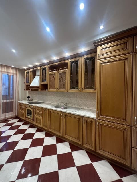 2 комн., 90 м², Инд. планировка, Дом быта 5