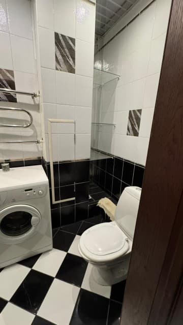 3 комн., 100 м², Блочный, ТЦ "Олонхо" 9