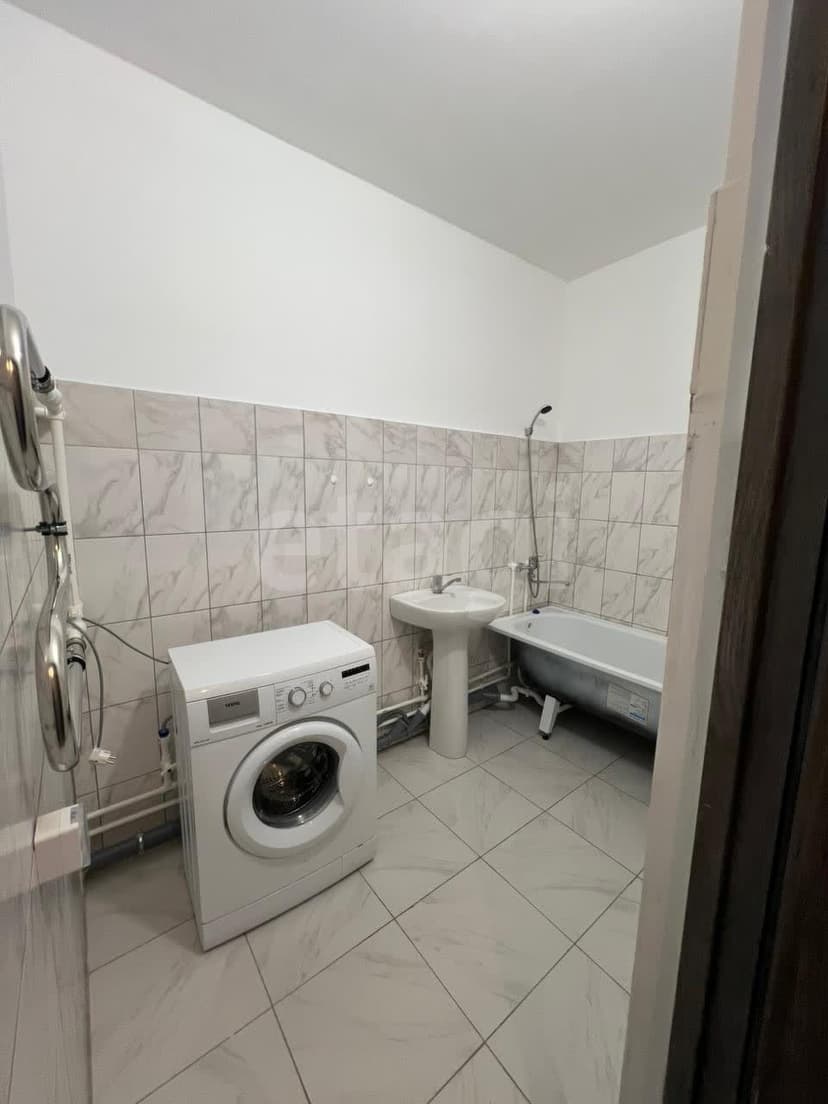 4 комн., 91 м², Монолитно-каркасный 4