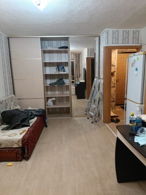 2 комн., 41 м², Блочный, Кинотеатр Лена 8