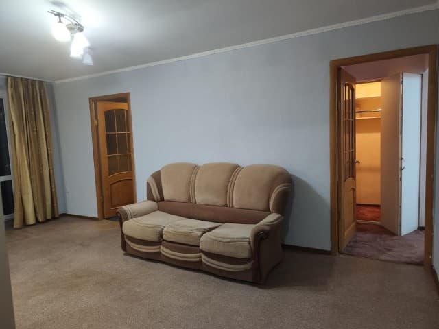 3 комн., 55 м², Блочный, ТЦ "Олонхо" 4