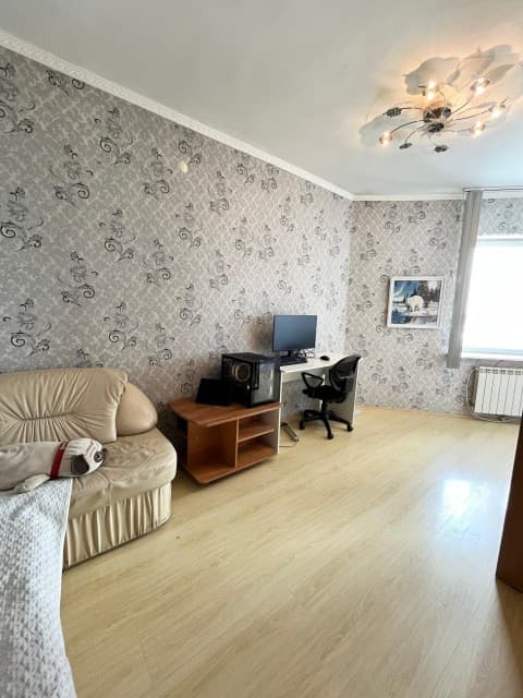 3 комн., Инд. планировка, Старый город 5