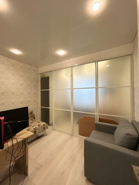 1 комн., 40 м², Монолитно-каркасный, Автодорожная 2