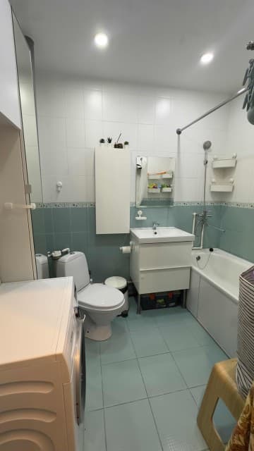 1 комн., 37 м², Блочный, Кинотеатр Лена 18