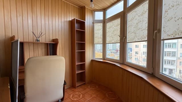 3 комн., 93 м², Инд. планировка, Сахацирк 19
