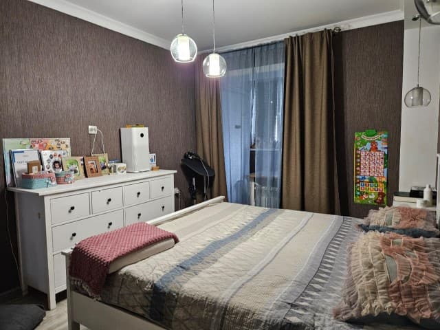 3 комн., Монолитно-каркасный, Автовокзал 7