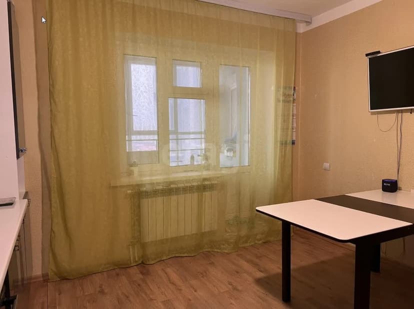 2 комн., 76 м², Монолитно-каркасный 2