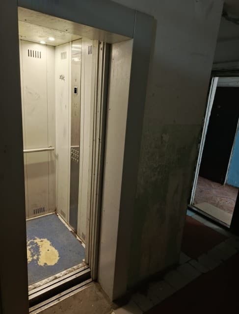 1 комн., 30 м², Малосемейка, Автовокзал 12