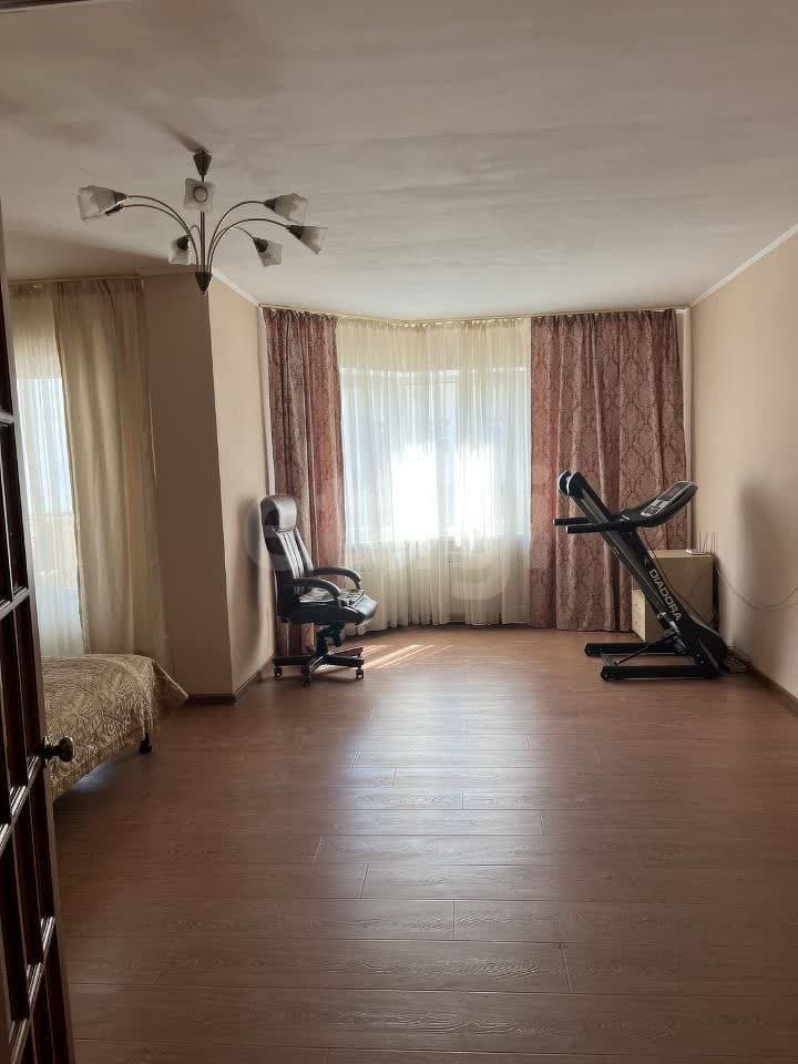 4 комн., 128 м², Монолитно-каркасный 4