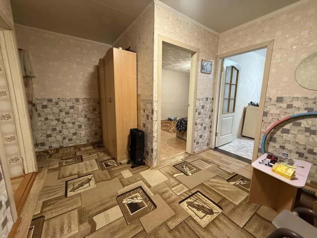 2 комн., 75 м², Дерев. б/у, Кирзавод 2