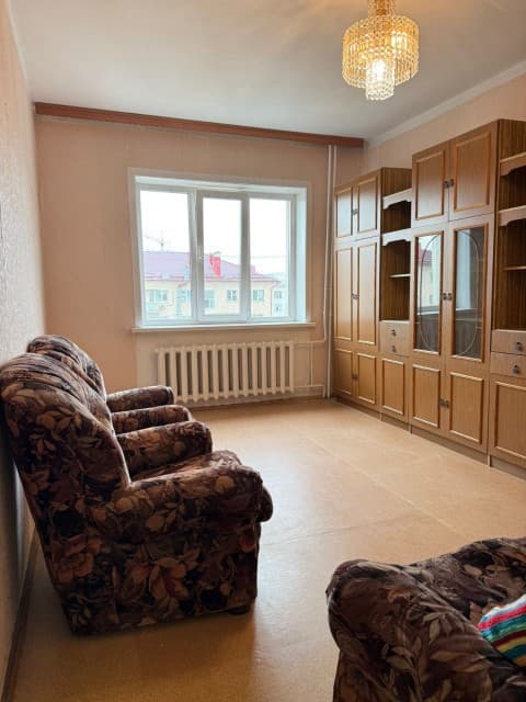 3 комн., 79 м², Блочный, Кинотеатр Лена 4