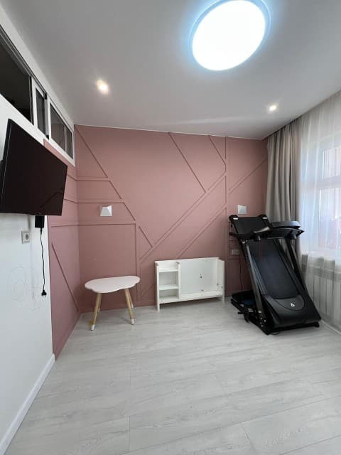 4 комн., 93 м², Блочный, Вилюйский тракт 9