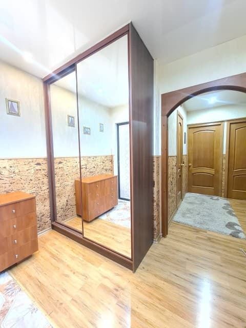 4 комн., 71 м², КПД, Авиапорт 5
