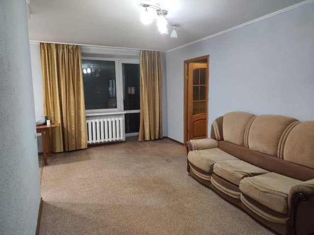 3 комн., 55 м², Блочный, ТЦ "Олонхо" 6