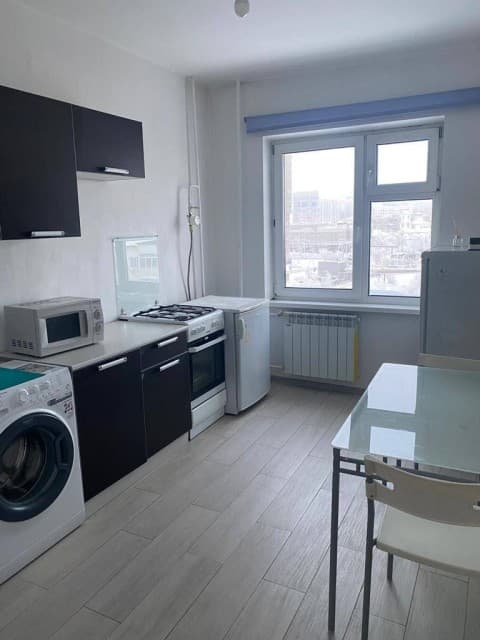 1 комн., 36 м², Монолитно-каркасный, 103 квартал (Ростелеком)