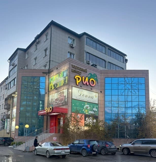 2 комн., 90 м², Инд. планировка, Дом быта 19