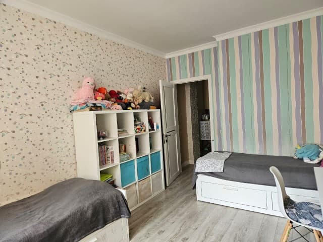 3 комн., Монолитно-каркасный, Автовокзал 11