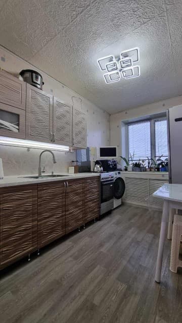 2 комн., 46 м², КПД, Автовокзал 7