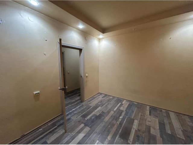 1 комн., 45 м², Монолитно-каркасный, Крестьянский рынок, стадион "Туймаада"