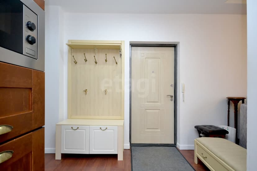 3 комн., 81 м², Монолитно-каркасный 5