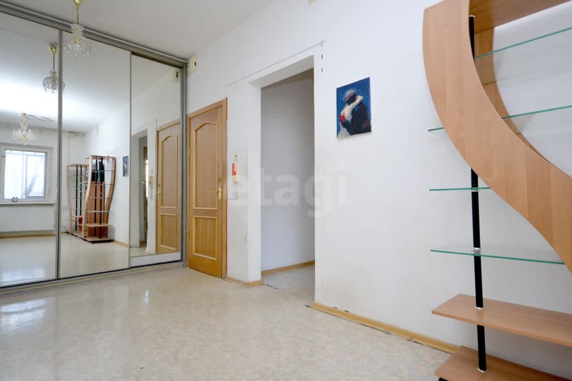 3 комн., 77 м², Инд. планировка 5