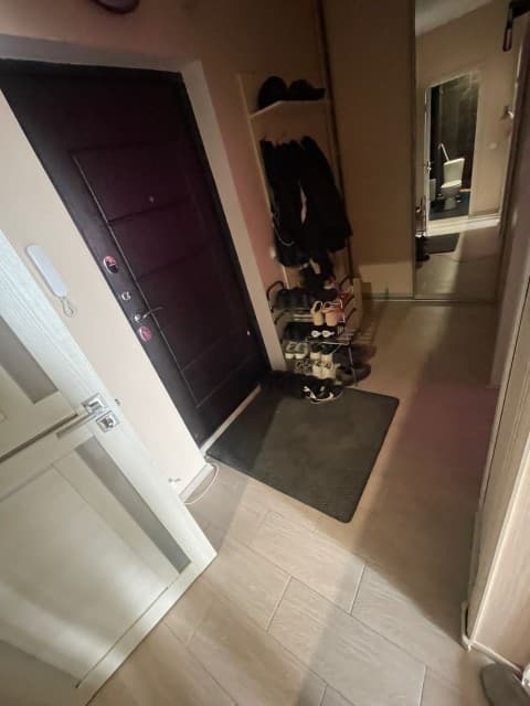 1 комн., 32 м², Монолитно-каркасный, Крытый рынок 5