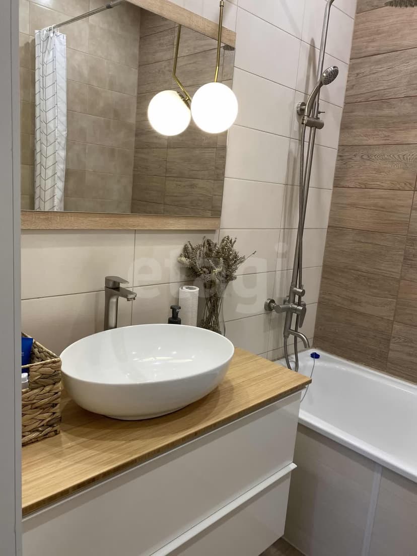 2 комн., 74 м², Монолитно-каркасный 8