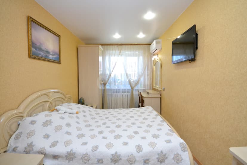 3 комн., 57 м², Хрущевка