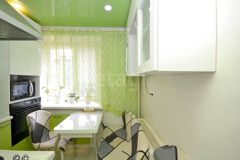 3 комн., 57 м², Хрущевка 4