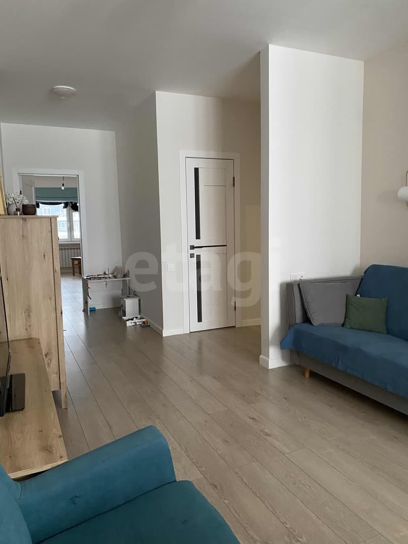 2 комн., 74 м², Монолитно-каркасный 4